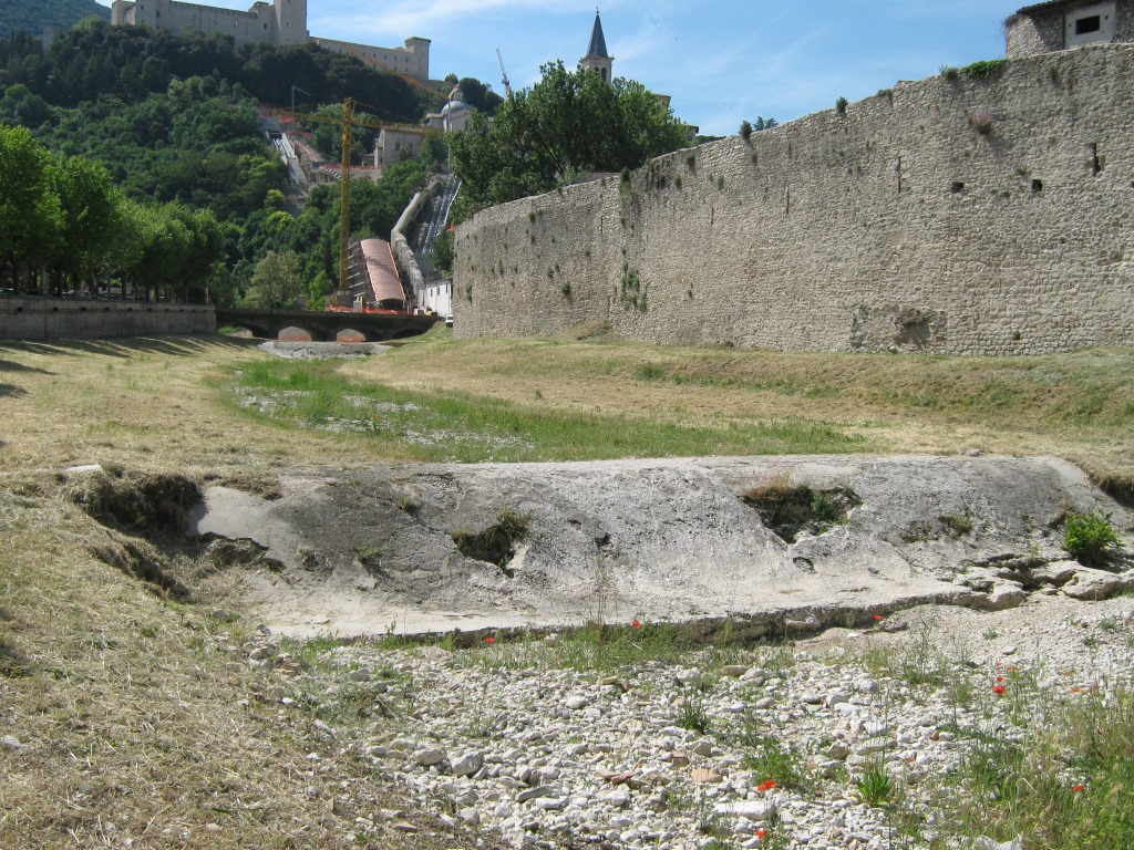  - MANUFATTI PRIMA DELL'INTERVENTO